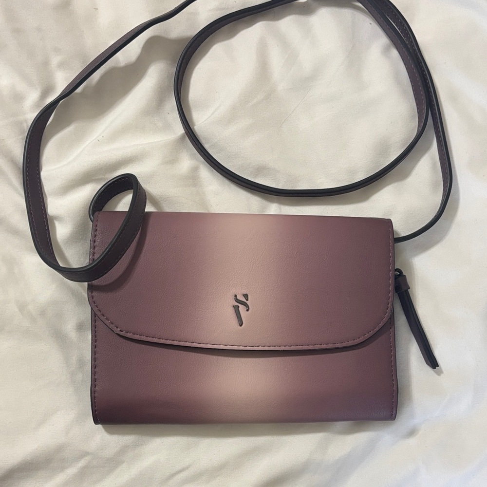 Victoria Secrets Crossbody Wallet Bag in Mauve